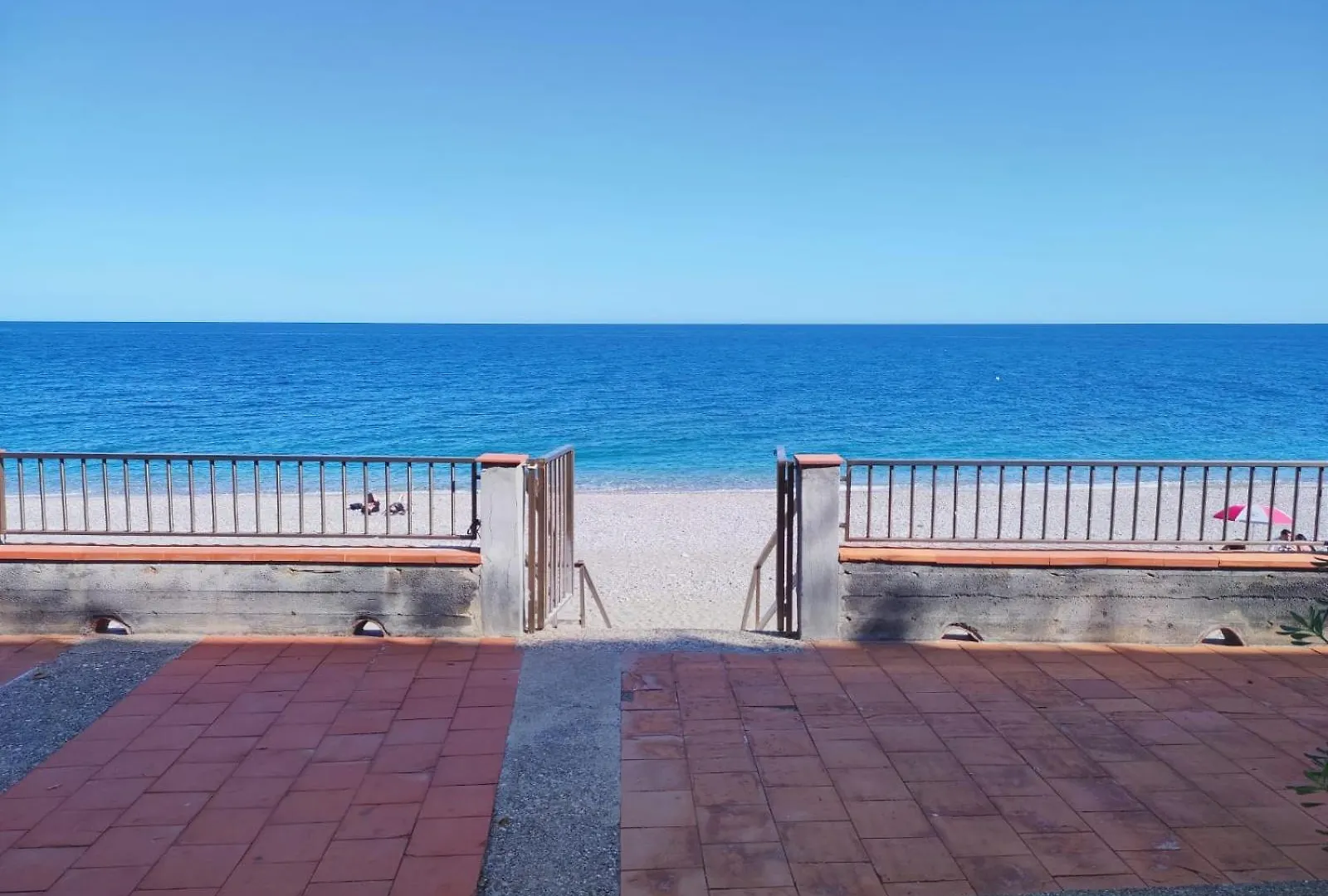 Elios Home - Taormina Letojanni Apartment